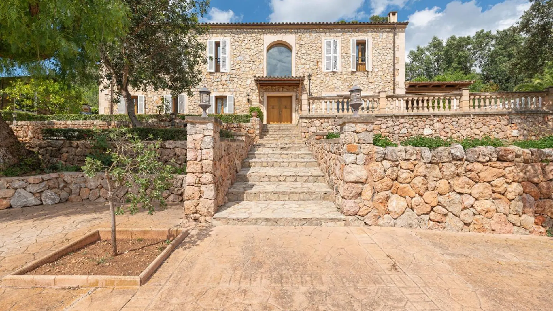 Hall Of The Mountain Pool - Bunyola 0*,  Ισπανία